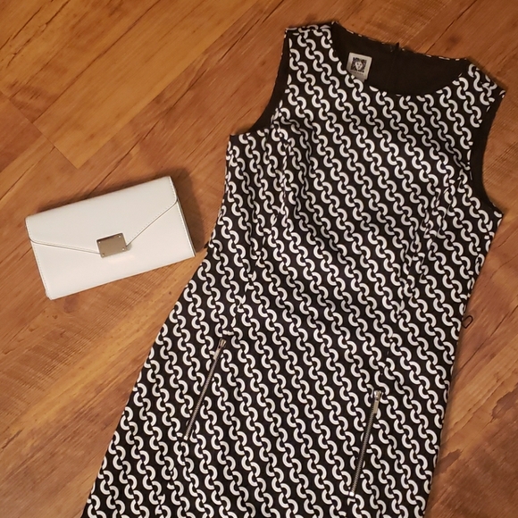 Anne Klein Dresses & Skirts - Ann Klein sheath dress with zipper detailing size2
